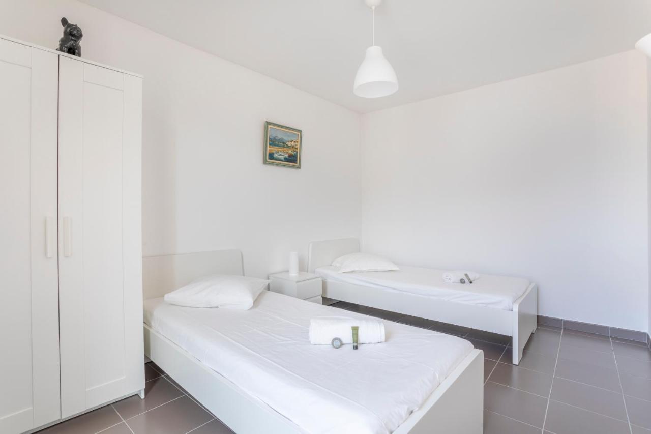 New Joliette Comfortable Apartment Well Located With Private Parking Marselha Exterior foto