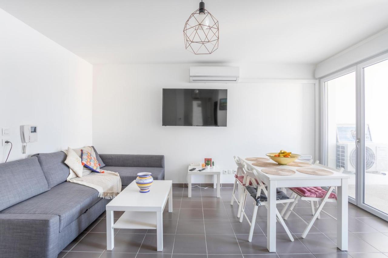 New Joliette Comfortable Apartment Well Located With Private Parking Marselha Exterior foto